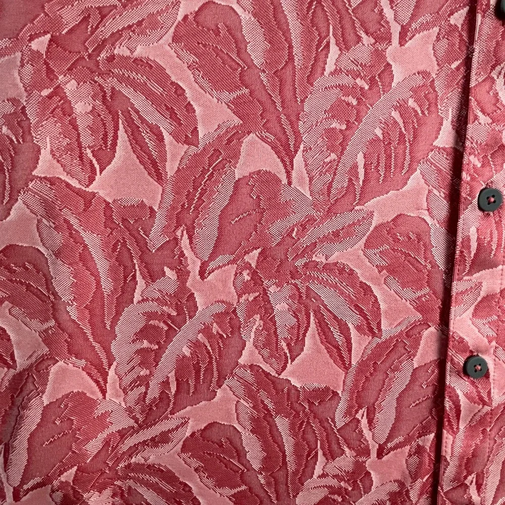 Tommy Bahama IslandZone XL Jacquard Tropical Leaf Button Front Shirt - Picture 11 of 11